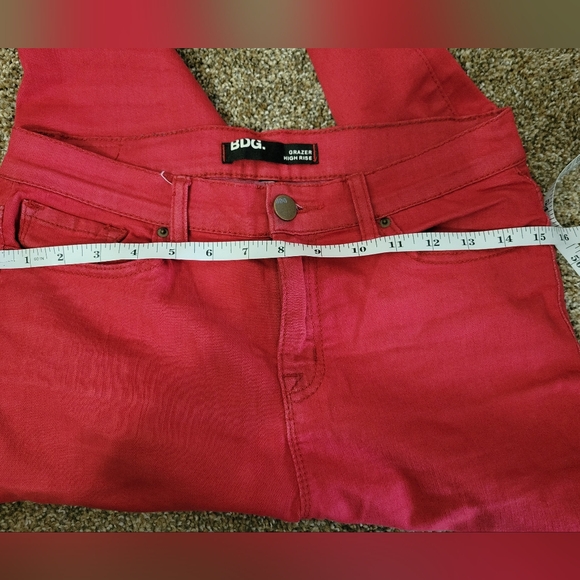 BDG ( Urban Outfitters) Red High Rise Grazers S30/10 - Picture 8 of 8